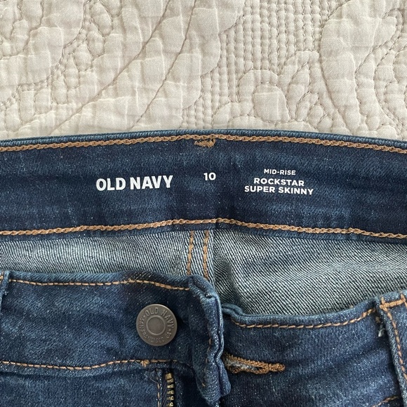 Old Navy Mid Rise Rockstar Super Skinny size 10 *NWT* - Picture 4 of 4